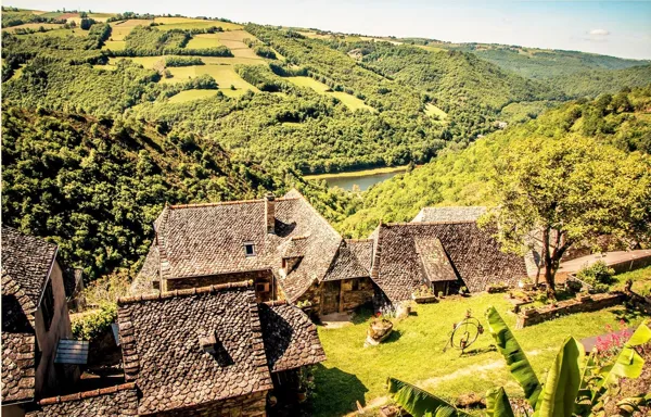 Le village - gitelavinzelle.jimdofree.com, La Grange Del Coustoubi