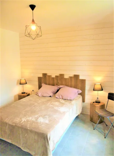 Chambre n°1 - gitelavinzelle.jimdofree.com, La Grange Del Coustoubi