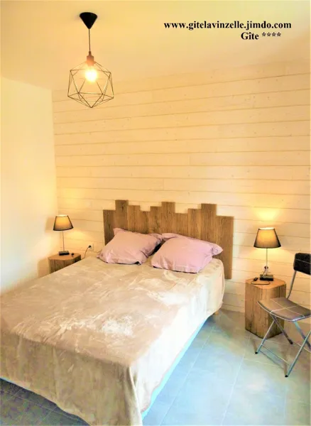 Chambre n°1 - www.gitelavinzelle.jimdo.com, 