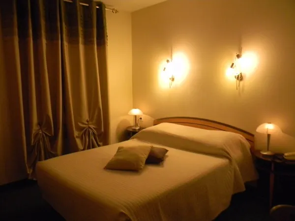 Hôtel du Nord (groupes), OFFICE DE TOURISME LARZAC VALLEES