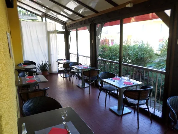 HOTEL RESTAURANT LES CARILLONS (groupes), OFFICE DE TOURISME DE CRANSAC