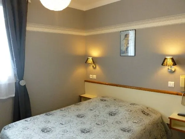 Hôtel Les Deux Vallées