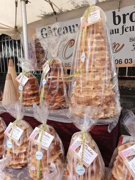 Le Clocher - Gâteaux à la broche, Office de Tourisme des Causses à l'Aubrac