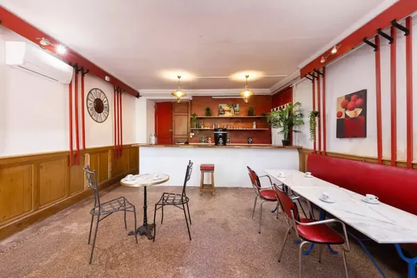 Le bar, Domaine d'Andabre