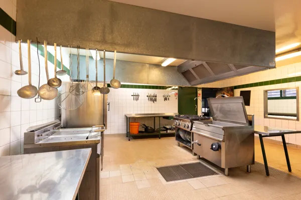 La cuisine professionnelle entièrement équipée, Domaine d'Andabre