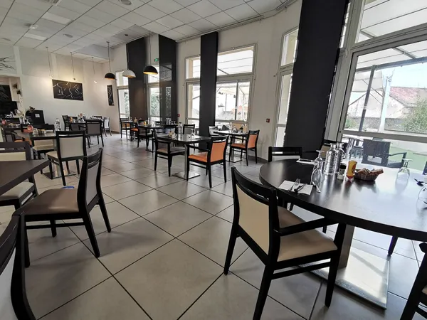 Restaurant de La Poste (groupes), La Poste