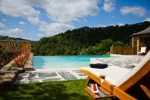 Piscine, Château de Longcol