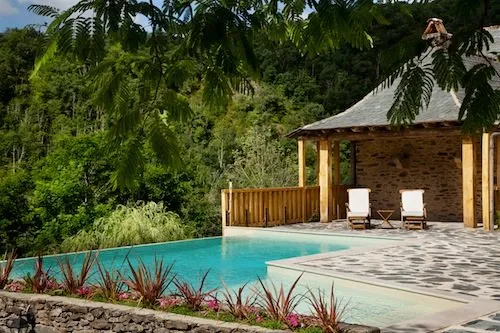 Piscine, Château de Longcol