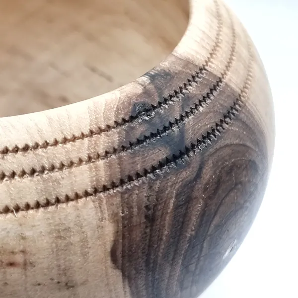 Bol en bois tourné par Jules, O'Fil de l'Art