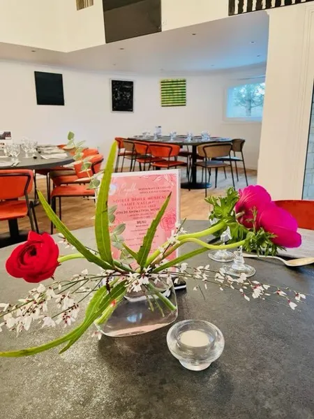 Décoration, SHS - Causse Comtal