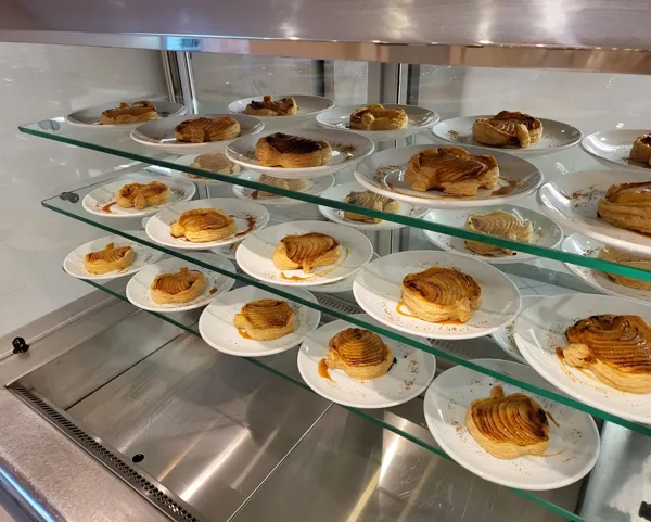 Nous proposons un service de restauration rapide, SHS - Causse Comtal