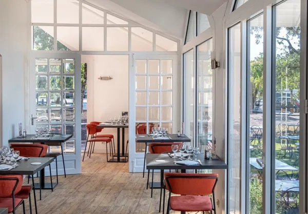 Causse Comtal, Restaurant « La Cazelle » (groupes), SARL Causse Comtal Barbe