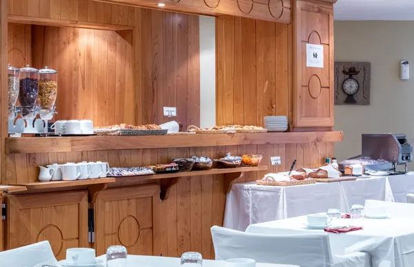 Causse Comtal, Hôtel - Restaurant - Spa (groupes), SARL Causse Comtal Barbe