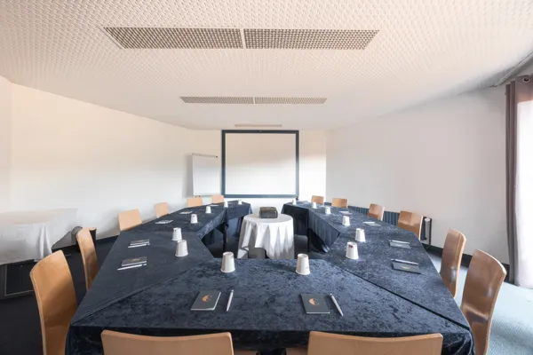 Causse Comtal, Hôtel - Restaurant - Spa (groupes), Causse Comtal, Hôtel - Restaurant - Spa (groupes)