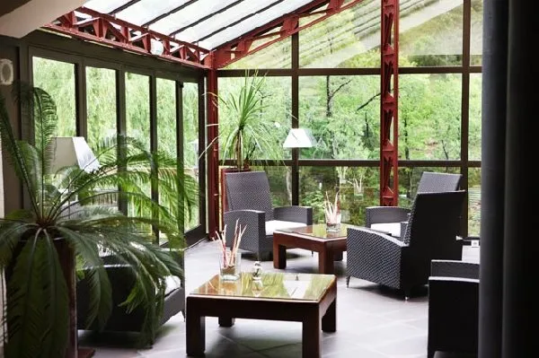 VERANDA, HOTEL DE LA MUSE ET DU ROZIER