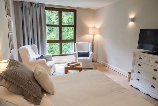 CHAMBRE HOTEL DE LA MUSE ET DU ROZIER, 