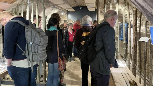 Préhistoire : l'abri sous roche de Roquemissou, Photothèque Département de l'Aveyron