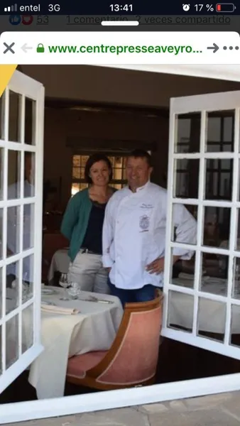 L'Oustal del Barry (groupes), L'Oustal del Barry