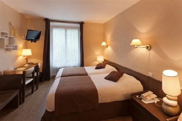 Chambre, HÔTEL LE BELLE RIVE