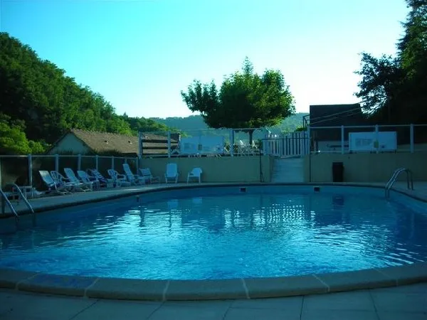 Piscine, HÔTEL LE BELLE RIVE
