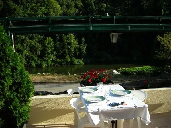 Terrasse, HÔTEL LE BELLE RIVE
