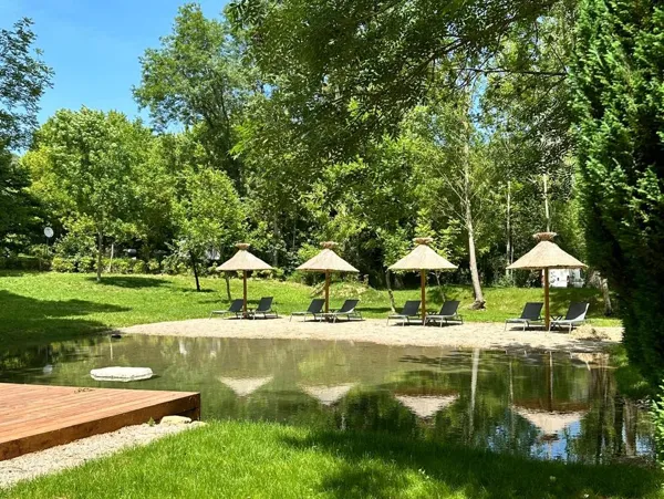 Plage aménagée, ©Les Terrasses du Durzon