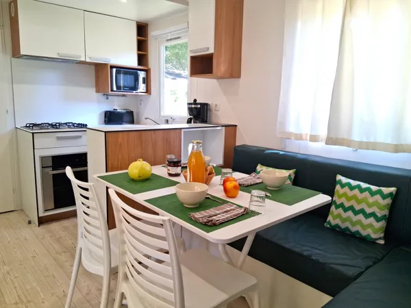Le mobil home Privilège - L'esprit camping, le confort en plus !, vb
