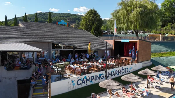 terrasse du camping marmotel, Au camping Marmotel