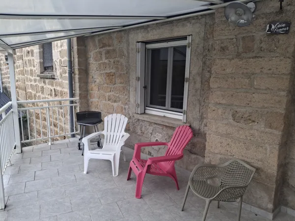 La terrasse au Rez de chaussée, OFFICE TOURISME DU PAYS DE LA MUSE ET RASPES DU TARN