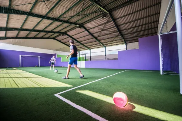 City stade et jeu gonflable couverts, Camping de la cascade