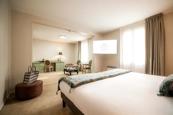 Château de Fontanges - Salle de réception, château de Fontanges