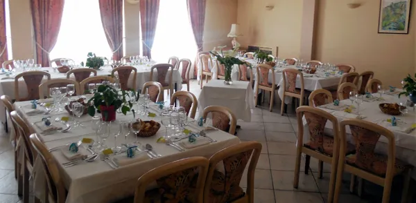 Hôtel Restaurant des Voyageurs (groupes) salle groupe, Hotel Restaurant des voyageurs