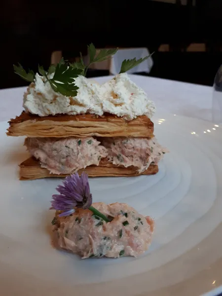 Hôtel Restaurant des Voyageurs (groupes), OFFICE DE TOURISME DE PARELOUP LEVEZOU