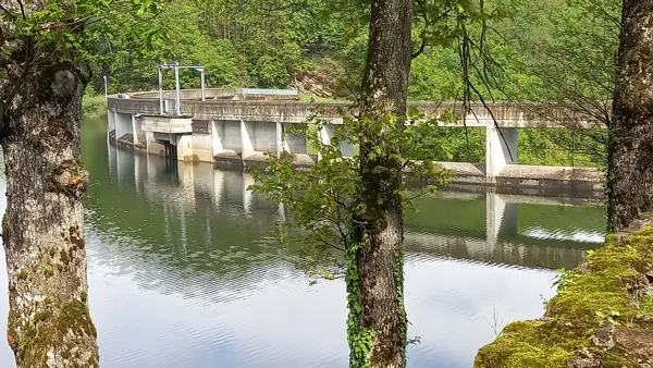 lac de pont de salars, 