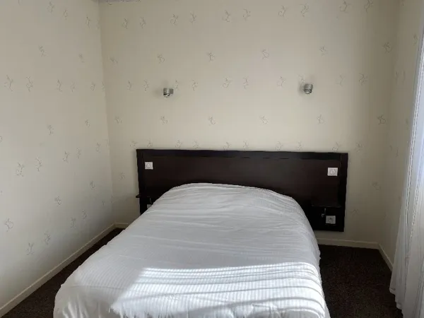 Hôtel Le Combalou (groupes), Hôtel Le Combalou