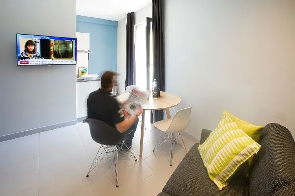 HOTEL LES FLEURINES (groupes), OFFICE DE TOURISME REGIONAL DE VILLEFRANCHE DE ROUERGUE