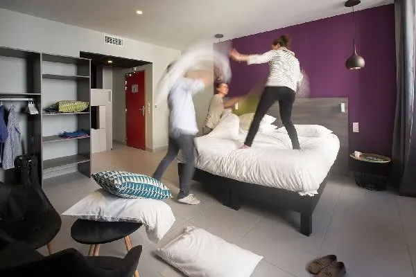 HOTEL LES FLEURINES (groupes), OFFICE DE TOURISME REGIONAL DE VILLEFRANCHE DE ROUERGUE