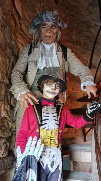 Halloween / Chasse au trésor au château de Peyrelade