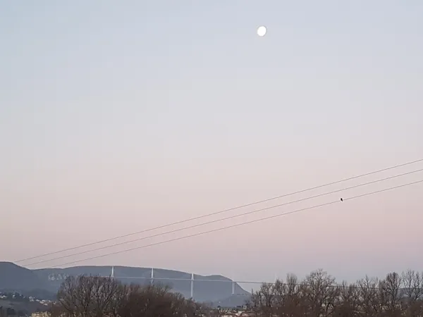 Vue depuis la terrasse sur le VIADUC