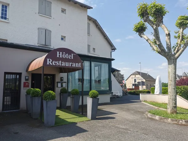 Entrée Hôtel et Restaurant Parking privé, Hôtel Restaurant La Route d'Argent