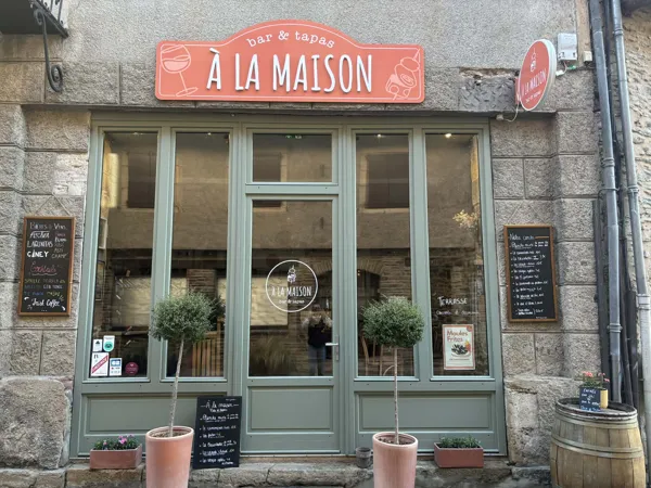 Bar & tapas A la maison