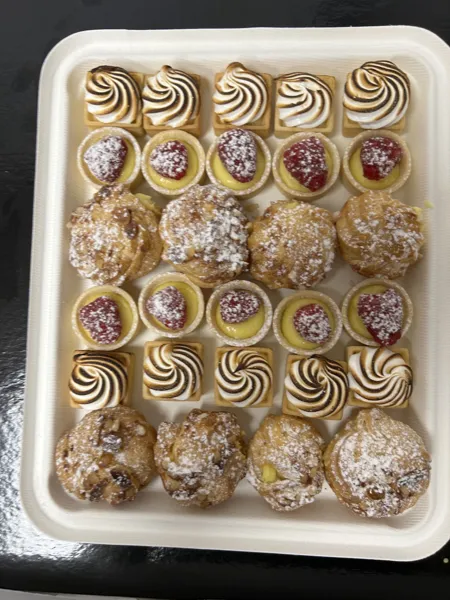 Mini gâteaux, Vival Traiteur