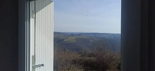 vue depuis la chambre (côté campagne)
