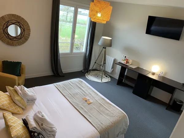 HOTEL AUX BERGES DE L'AVEYRON, HOTEL AUX BERGES DE L'AVEYRON