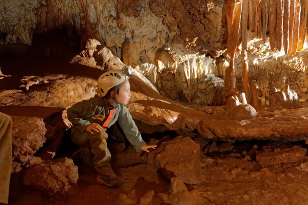 Kalapca : spéléologie en rivière souterraine