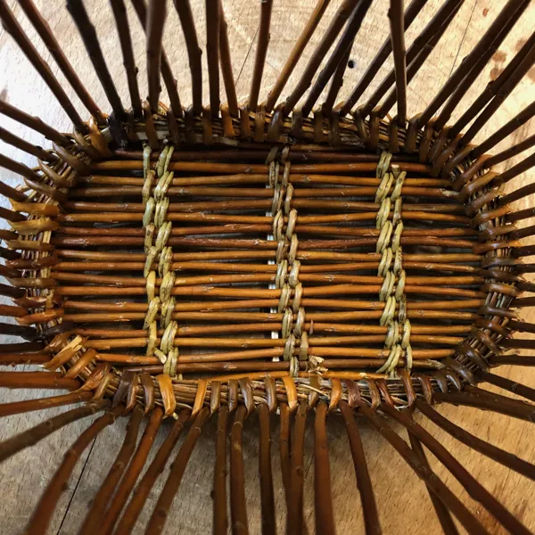 Vannerie ajourée, osier brut, 