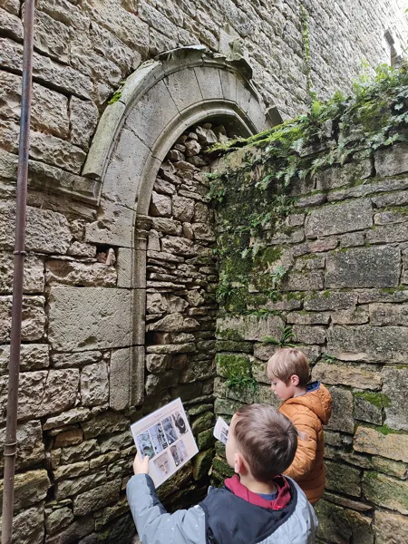 Visite ludique de Villeneuve