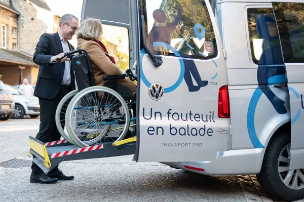 Accès via hayon électrique, Fabien Marcorelles