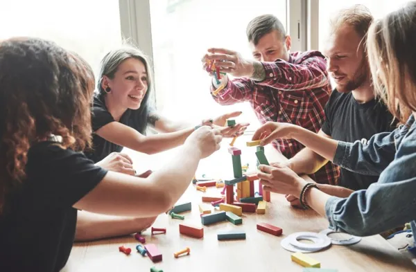 Jeux de société (sans enfant)