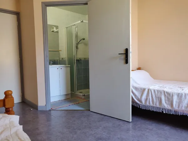 Chambre à Béthanie, GENiESE